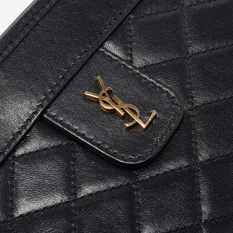 Pre Owned Saint Laurent Black Quilted Leather Victoire Chain Clutch 