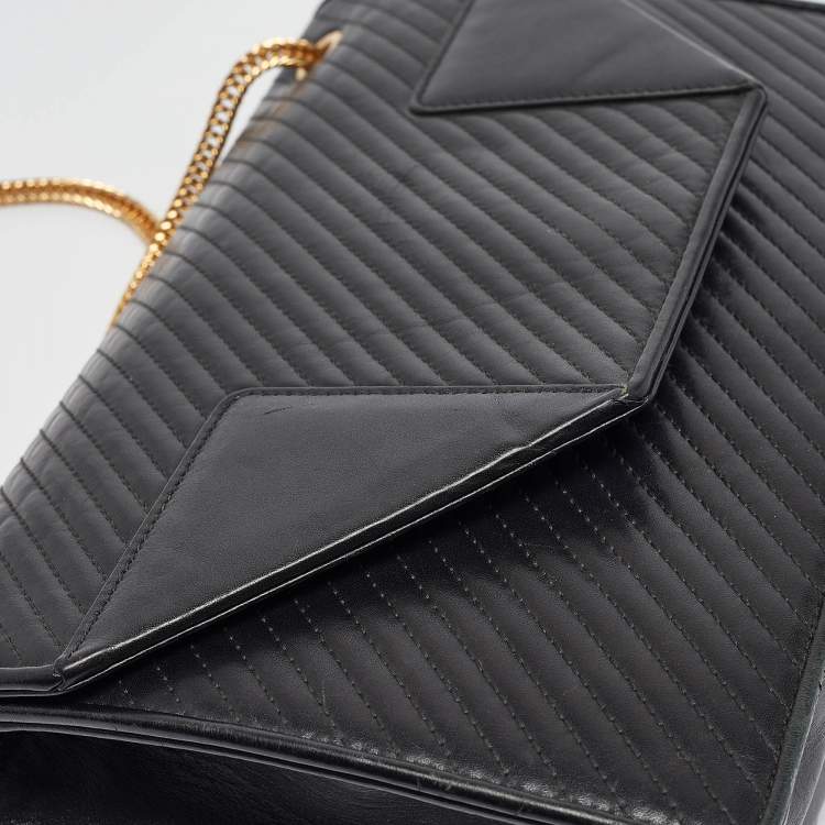 Pre Owned Saint Laurent Black Quilted Leather Medium Betty Shoulder Bag