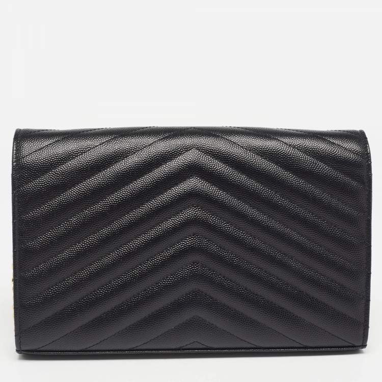 مملوكة مسبقًا Saint Laurent Black Matelassé Leather Monogram Envelope Wallet on Chain