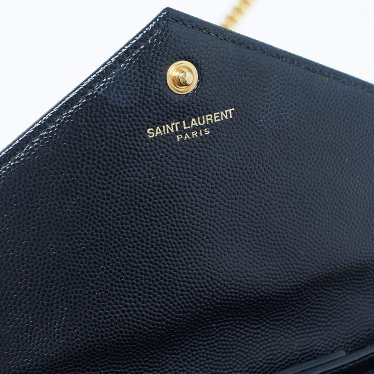 مملوكة مسبقًا Saint Laurent Black Matelassé Leather Monogram Envelope Wallet on Chain