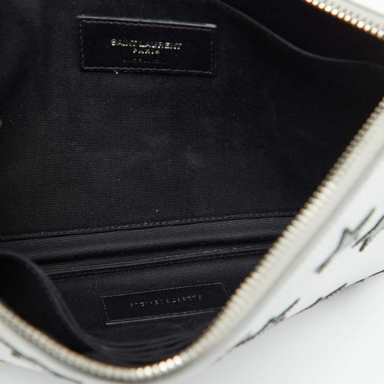 مملوكة مسبقًا Saint Laurent Silver Star Leather Zip Pouch 
