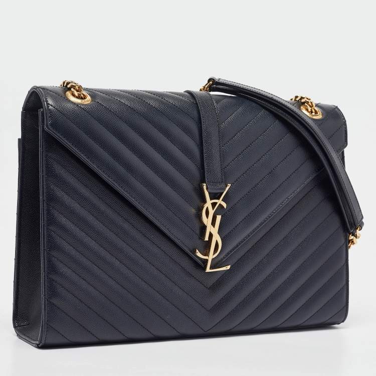 مملوكة مسبقًا Saint Laurent Navy Blue Matelassé Leather Large Monogram Shoulder Bag