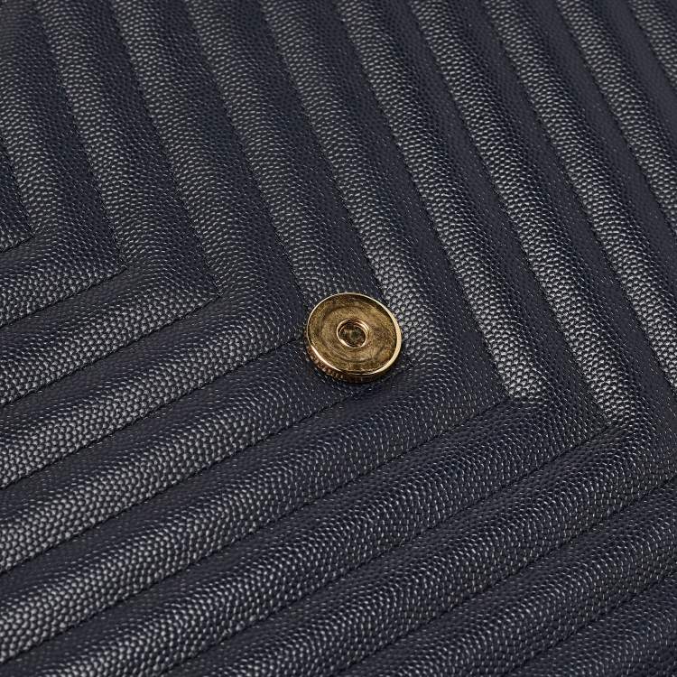 مملوكة مسبقًا Saint Laurent Navy Blue Matelassé Leather Large Monogram Shoulder Bag