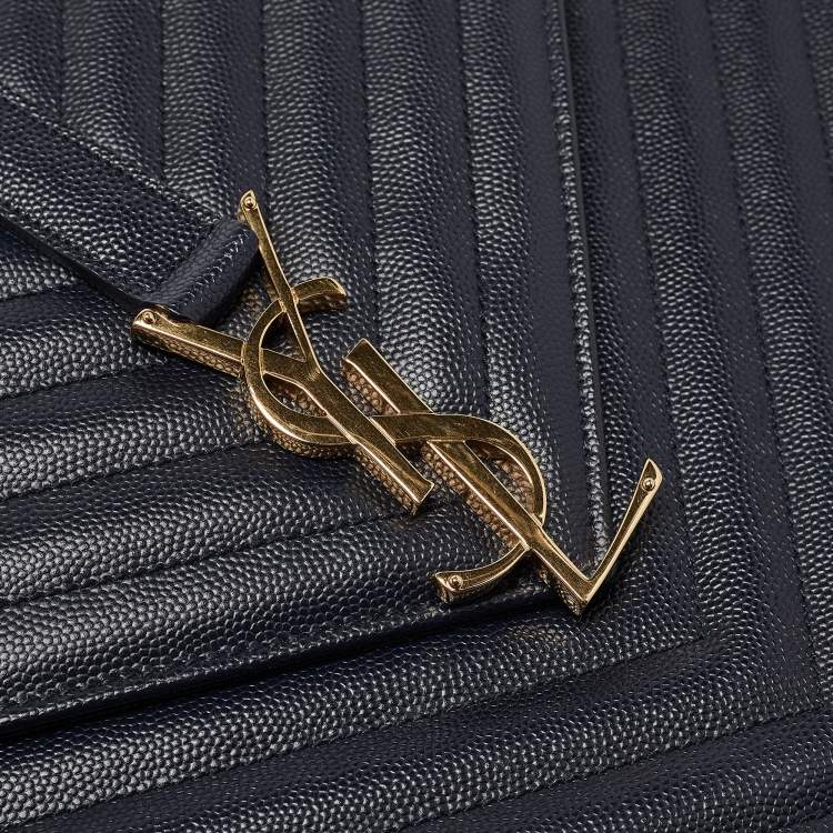 مملوكة مسبقًا Saint Laurent Navy Blue Matelassé Leather Large Monogram Shoulder Bag