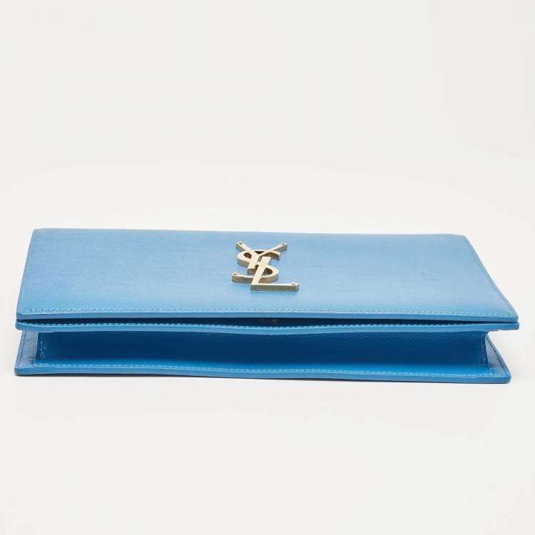 مملوكة مسبقًا Saint Laurent Light Blue Leather Monogram Kate Clutch