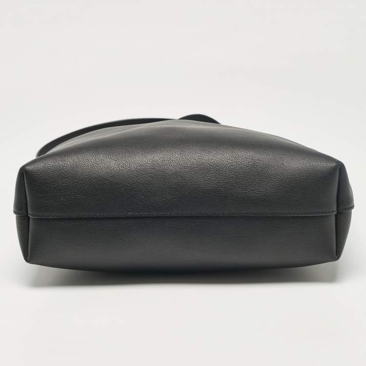 Pre Owned Saint Laurent Black Leather Toy Shopper Tote