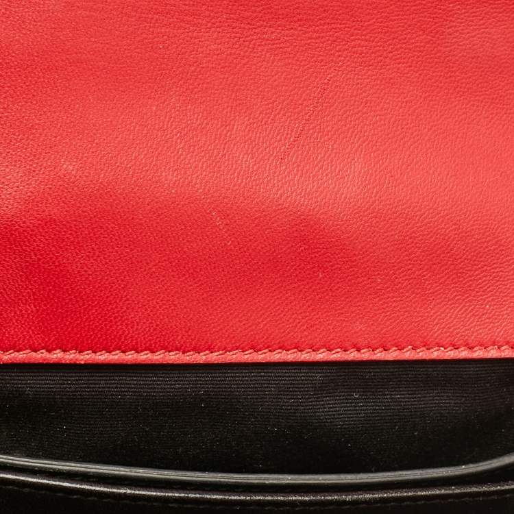 Pre Owned Saint Laurent Red Matelassé Leather Bubble Flap Crossbody Bag