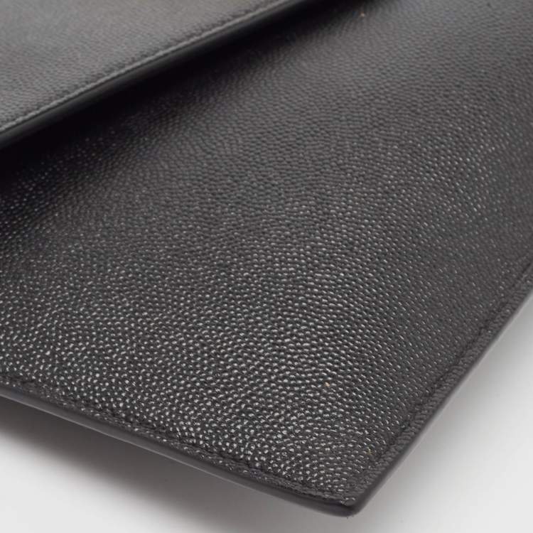 مملوكة مسبقًا Saint Laurent Black Leather Uptown Pouch 