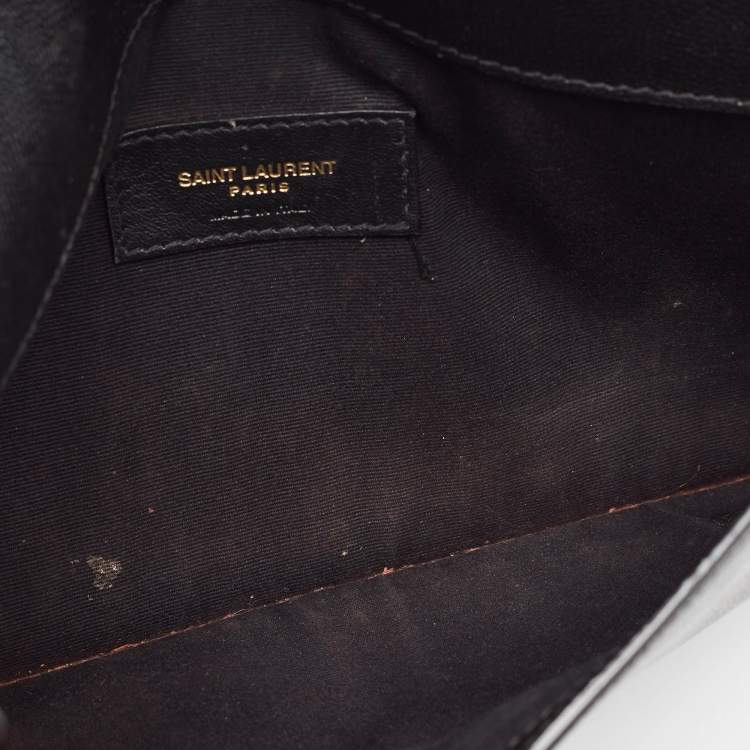 مملوكة مسبقًا Saint Laurent Black Leather Uptown Pouch 