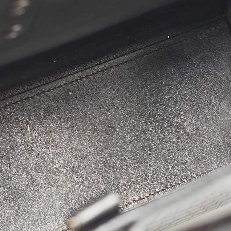 مملوكة مسبقًا Saint Laurent Black Croc Embossed Leather Nano Classic Sac De Jour Tote