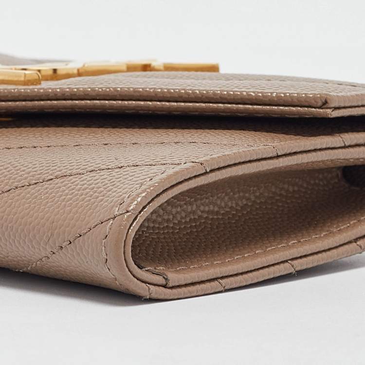 Pre Owned Saint Laurent Beige Matelassé Leather Cassandra Compact Wallet