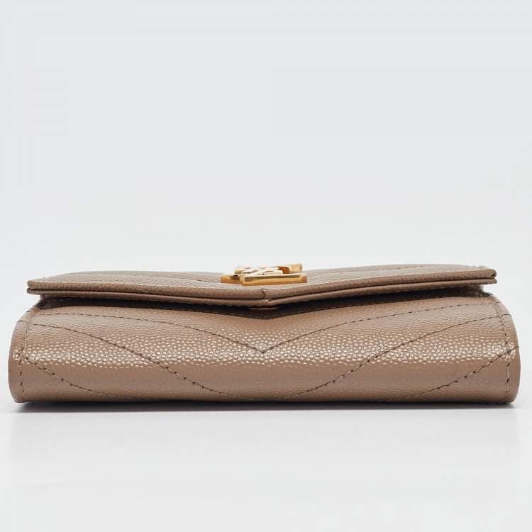 Pre Owned Saint Laurent Beige Matelassé Leather Cassandra Compact Wallet