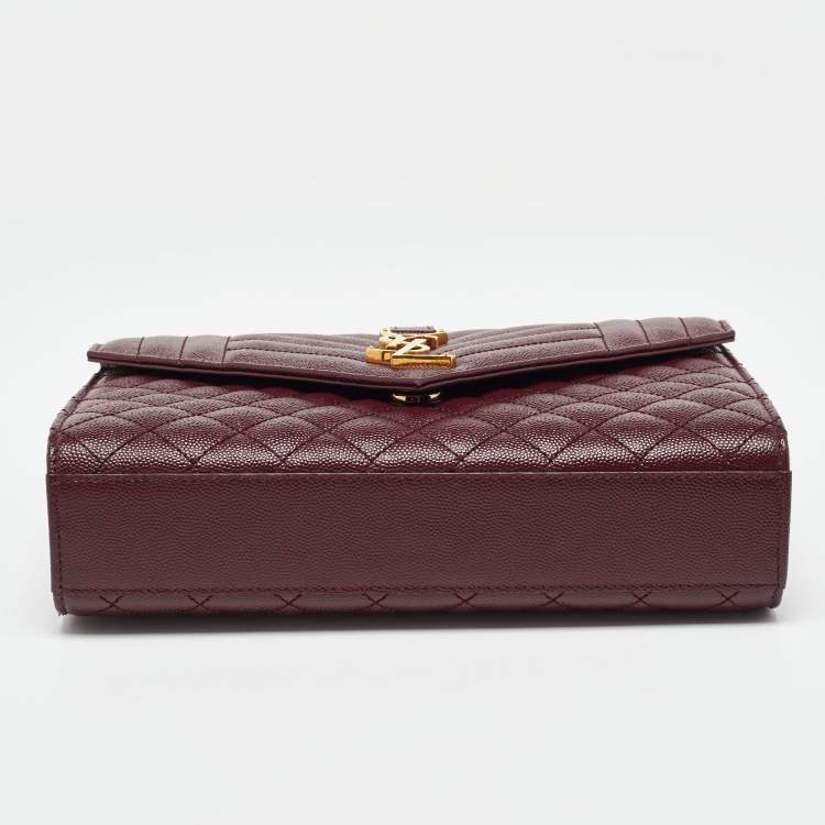 Pre Owned Saint Laurent Burgundy Leather Small Envelope Shoulder Bag