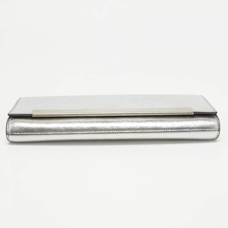 Pre Owned Saint Laurent Silver Lizard Embossed Leather Lutetia Clutch