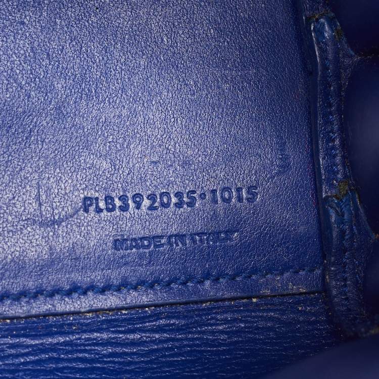 Pre Owned Saint Laurent Navy Blue Leather Nano Classic Sac De Jour Tote