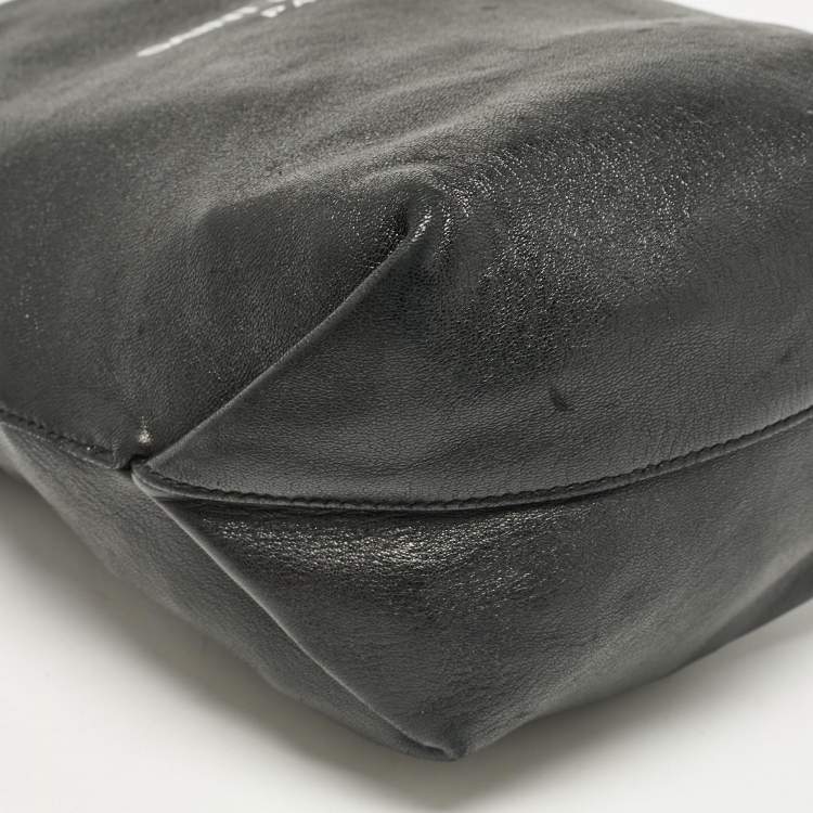 Pre Owned Saint Laurent Black Leather Teddy Drawstring Shoulder Bag