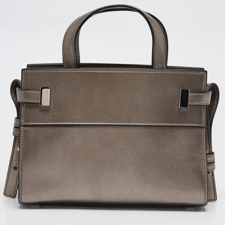 مملوكة مسبقًا Saint Laurent Metallic Leather Nano Manhattan Tote