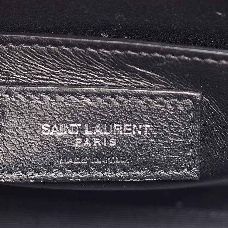 مملوكة مسبقًا Saint Laurent Metallic Leather Nano Manhattan Tote