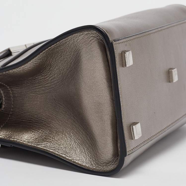 مملوكة مسبقًا Saint Laurent Metallic Leather Nano Manhattan Tote
