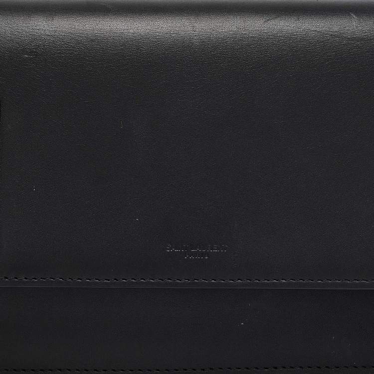Pre Owned Saint Laurent Black Leather Classic Betty Clutch