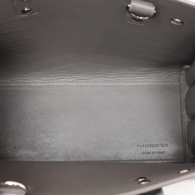مملوكة مسبقًا Saint Laurent Grey Croc Embossed Leather Nano Classic Sac De Jour Tote