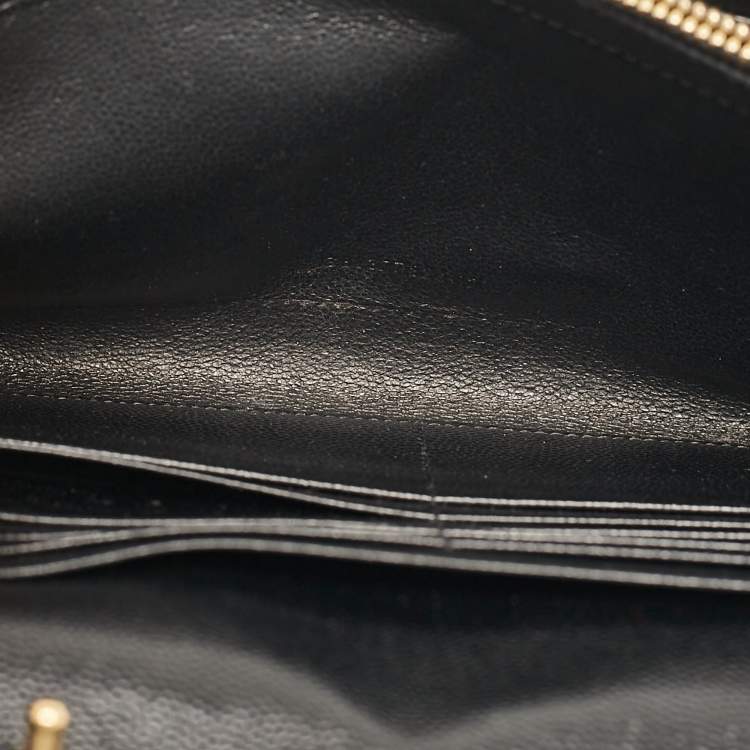 Pre Owned Saint Laurent Black Matelassé Leather Cassandre Envelope Chain Clutch