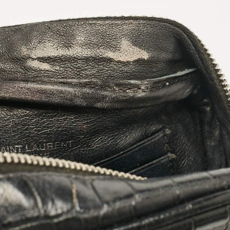 Pre Owned Saint Laurent Black Croc Embossed Leather Blogger Crossbody Bag