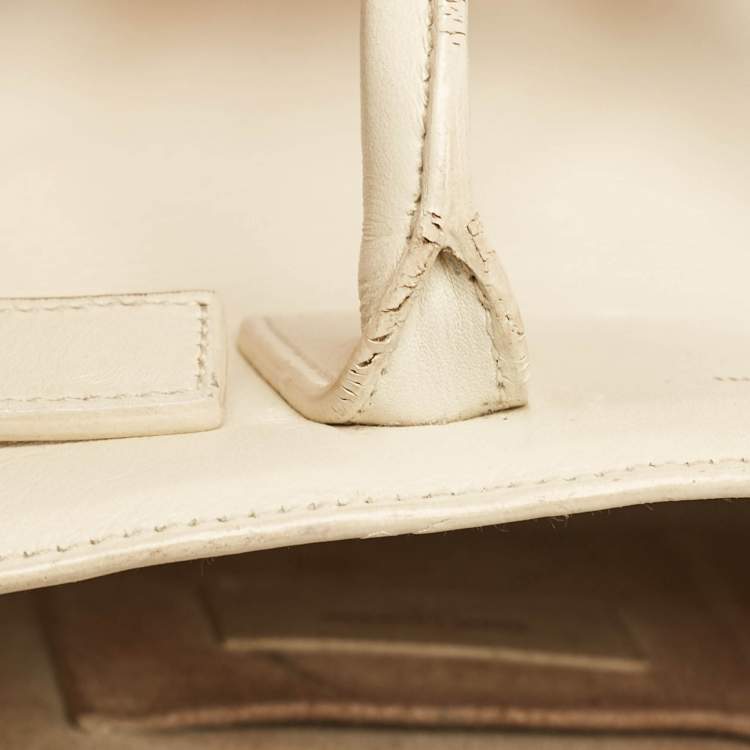 Pre Owned Saint Laurent Cream Leather Nano Classic Sac De Jour Tote