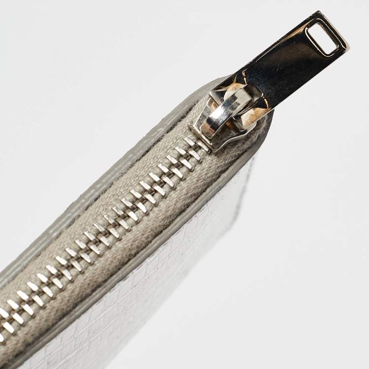 Pre Owned Saint Laurent Silver Textured Leather Zip Card Holder