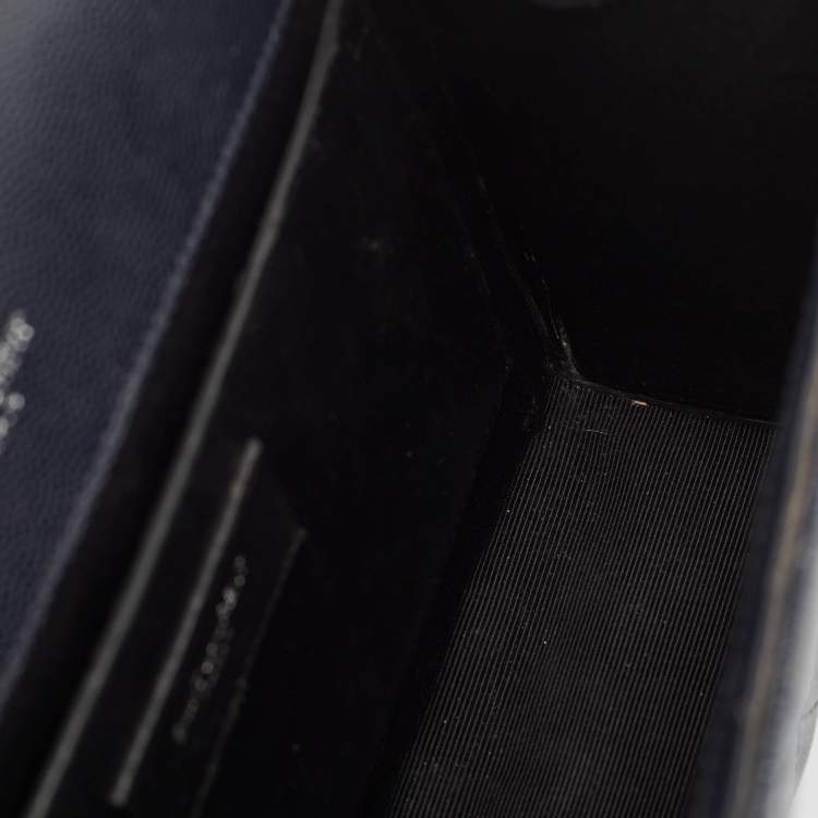 مملوكة مسبقًا Saint Laurent Navy Blue Mix Matelassé Leather Medium Envelope Chain Shoulder Bag