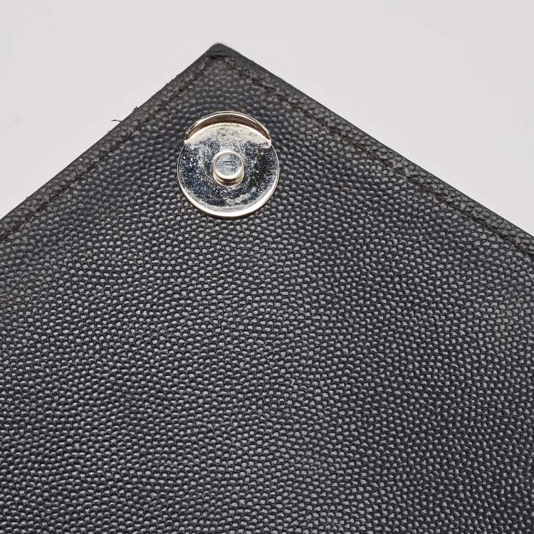 مملوكة مسبقًا Saint Laurent Navy Blue Mix Matelassé Leather Medium Envelope Chain Shoulder Bag
