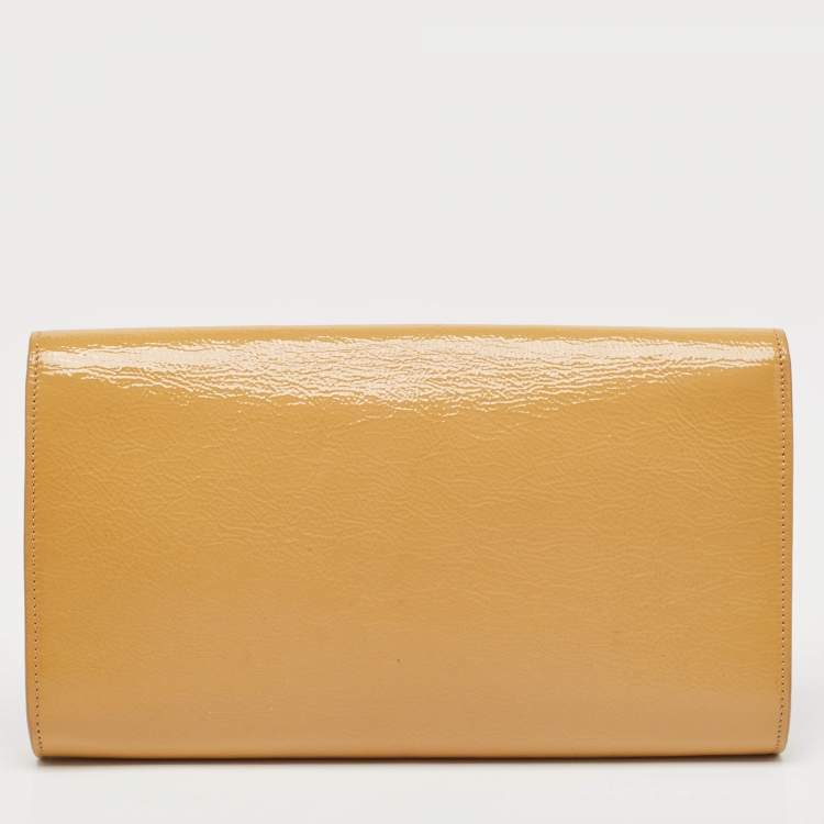 Pre Owned Saint Laurent Beige Patent Leather Belle De Jour Clutch