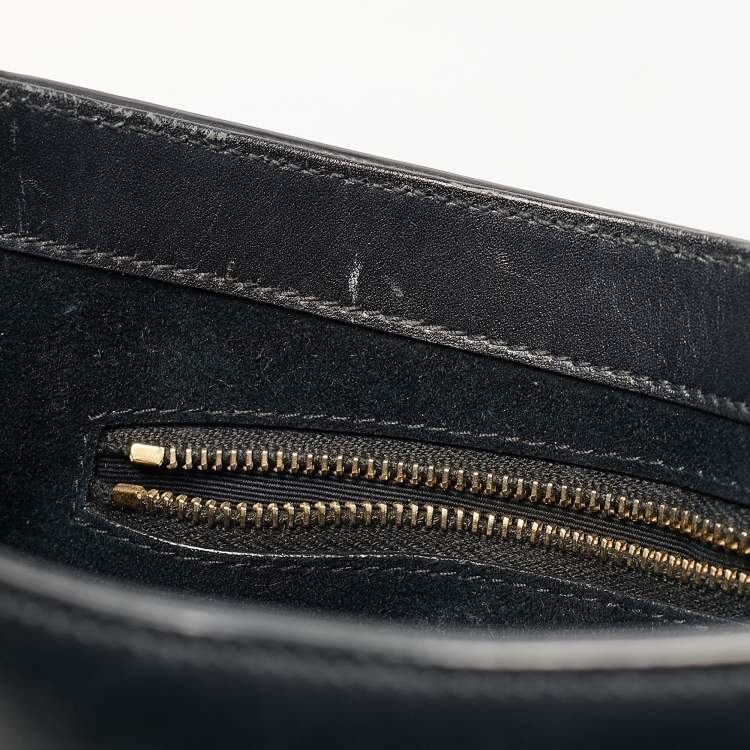 Pre Owned Saint Laurent Black Leather LE 5 À 7 Shoulder Bag