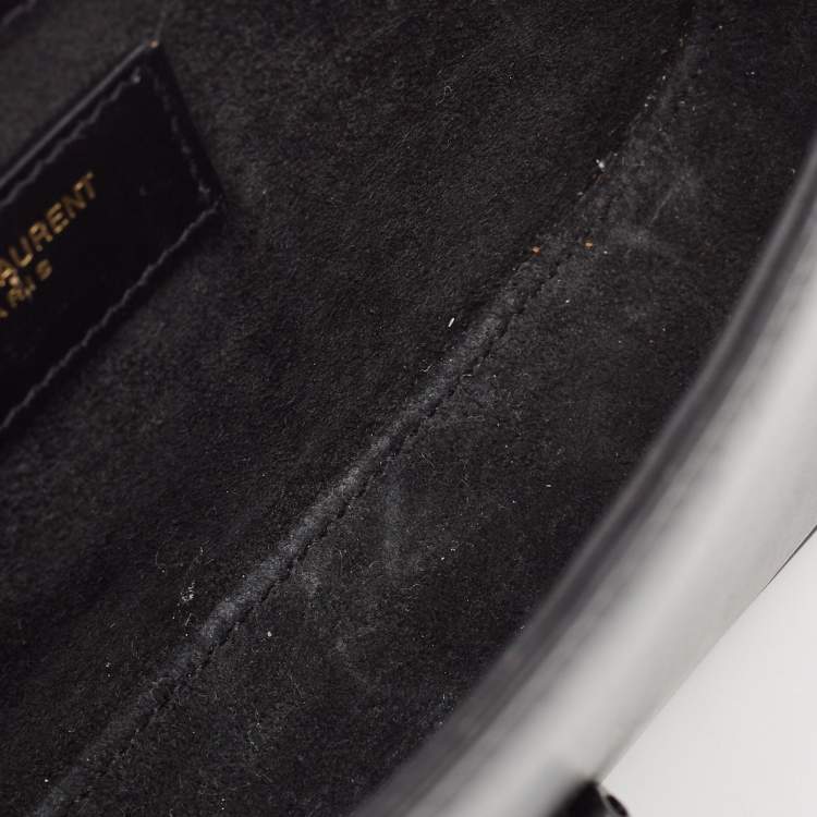 Pre Owned Saint Laurent Black Leather Mini LE 5 À 7 Bag