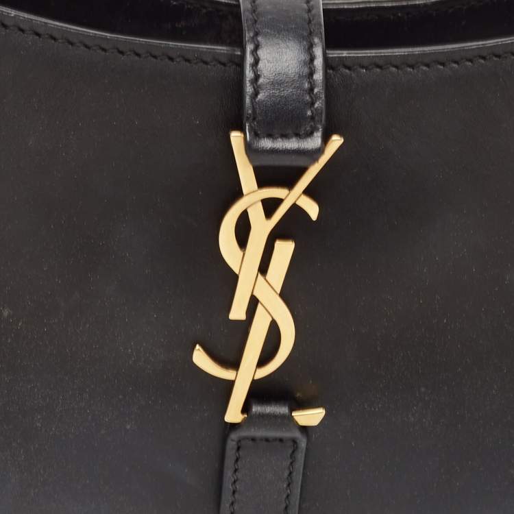 Pre Owned Saint Laurent Black Leather Mini LE 5 À 7 Bag