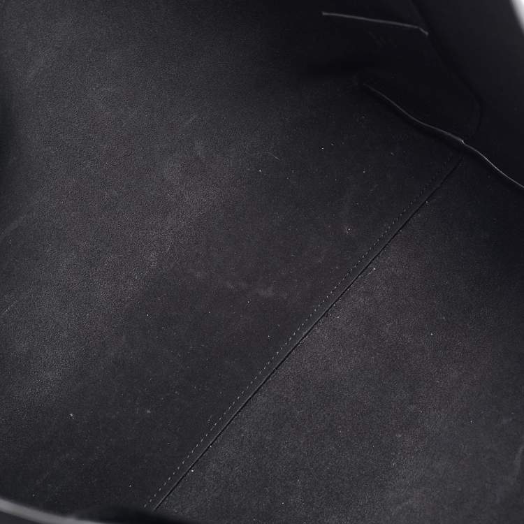 Pre Owned Saint Laurent Black Leather E/W Shopper Tote