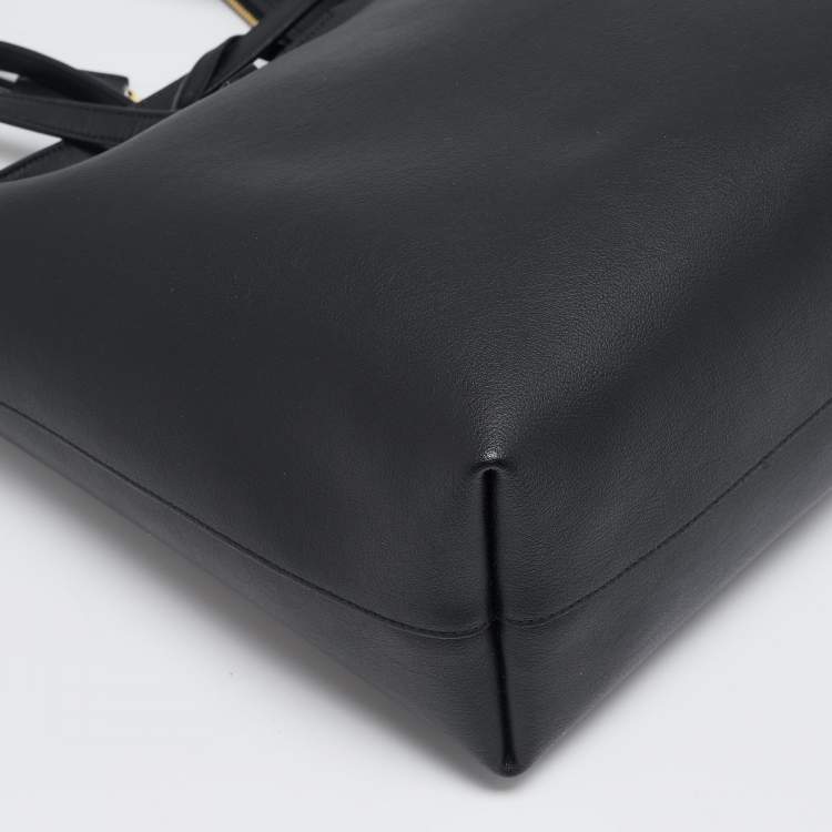 Pre Owned Saint Laurent Black Leather E/W Shopper Tote