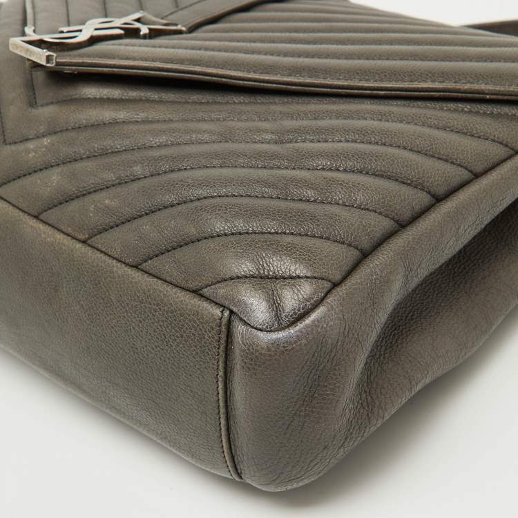 Pre Owned Saint Laurent Grey Matelasse Leather Large College Top Handle Bag