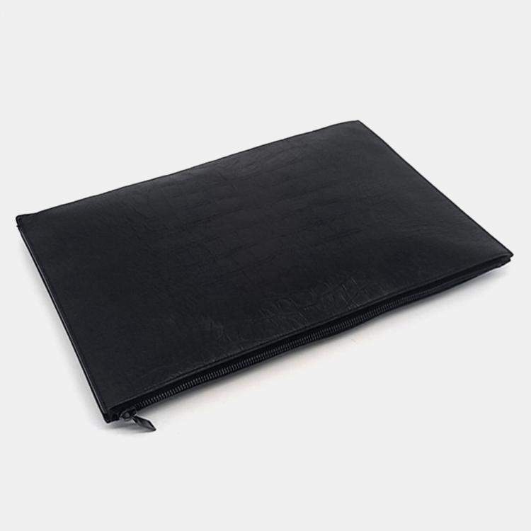 Pre Owned Saint Laurent Black Leather Clutch