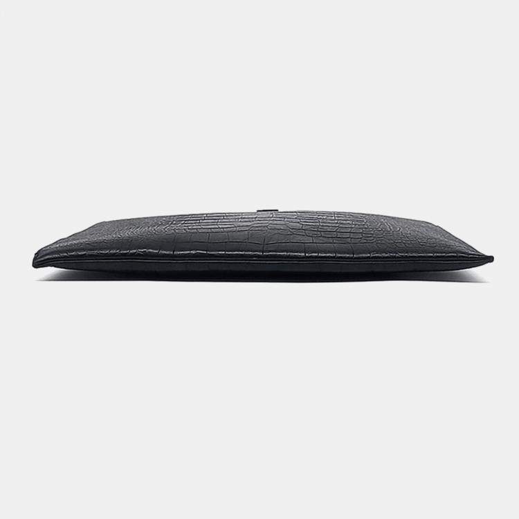 Pre Owned Saint Laurent Black Leather Clutch