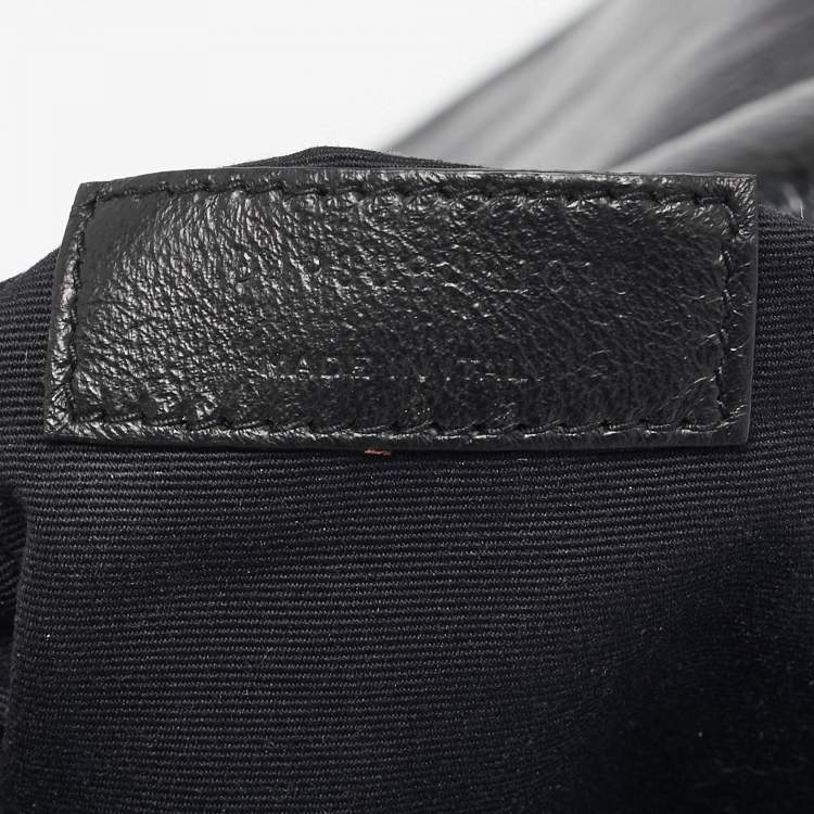 مملوكة مسبقًا Saint Laurent Black Crinkled Leather Medium Niki Shoulder Bag