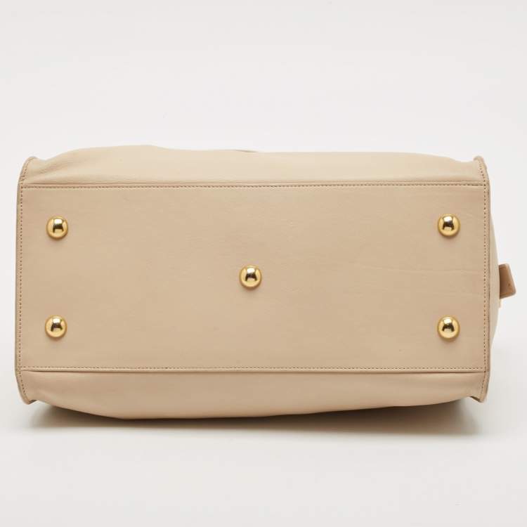Pre Owned Saint Laurent Beige Leather Small Cabas Chyc Tote