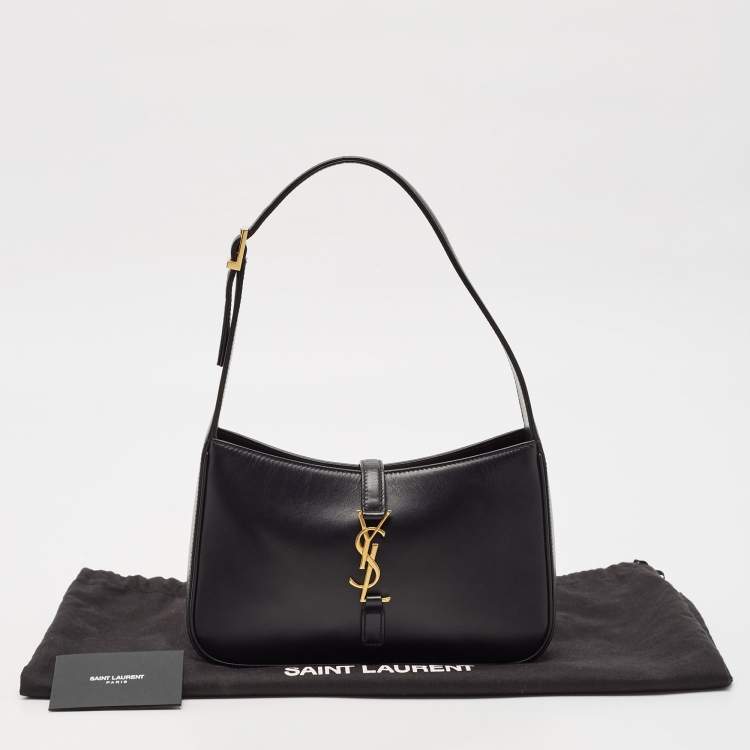 Pre Owned Saint Laurent Black Leather LE 5 À 7 Shoulder Bag