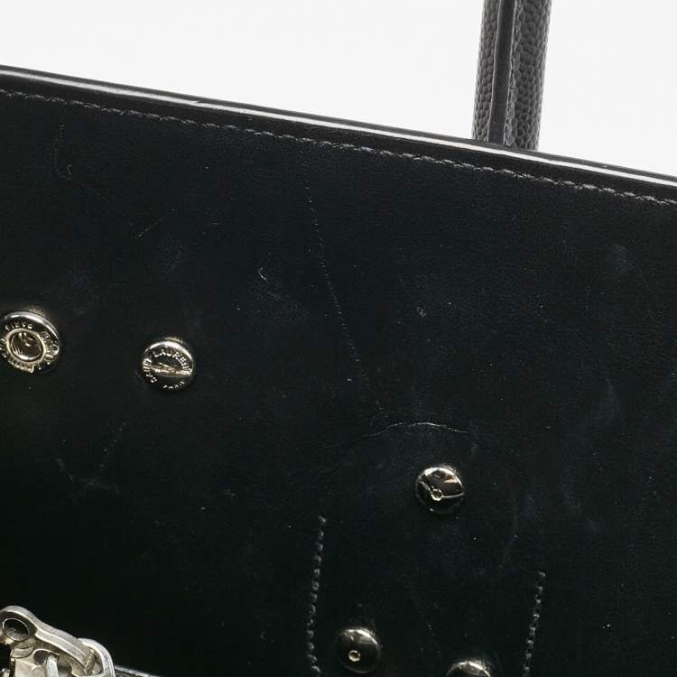 مملوكة مسبقًا Saint Laurent Black Leather Small Classic Sac De Jour Tote
