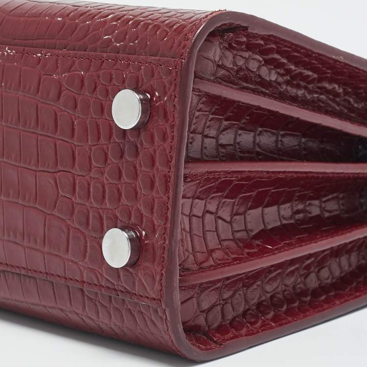 مملوكة مسبقًا Saint Laurent Red Croc Embossed Leather Nano Classic Sac De Jour Tote