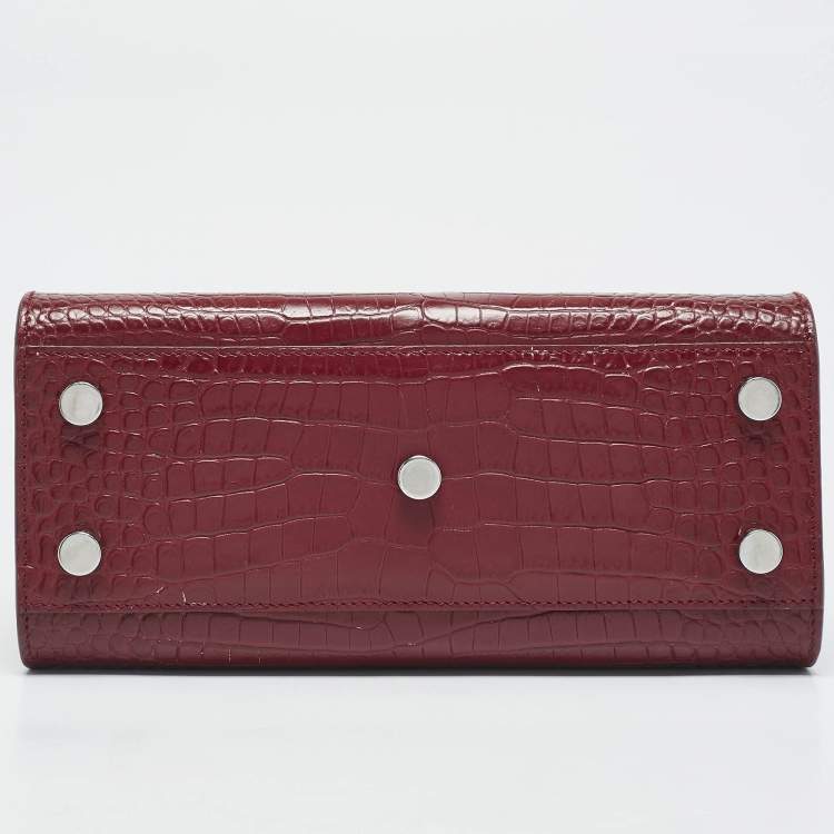 مملوكة مسبقًا Saint Laurent Red Croc Embossed Leather Nano Classic Sac De Jour Tote