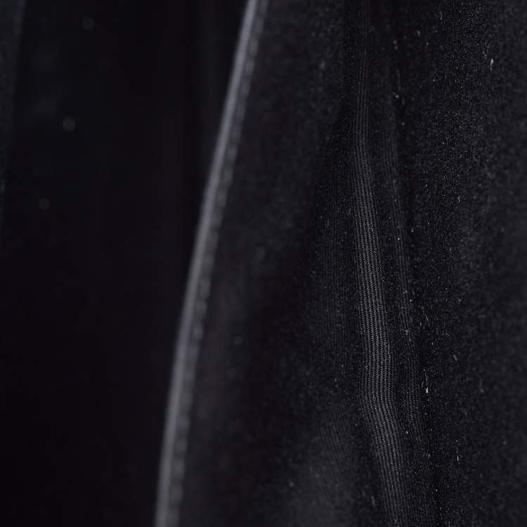 Pre Owned Saint Laurent Black Leather Sweet Dreams Top Zip Pouch