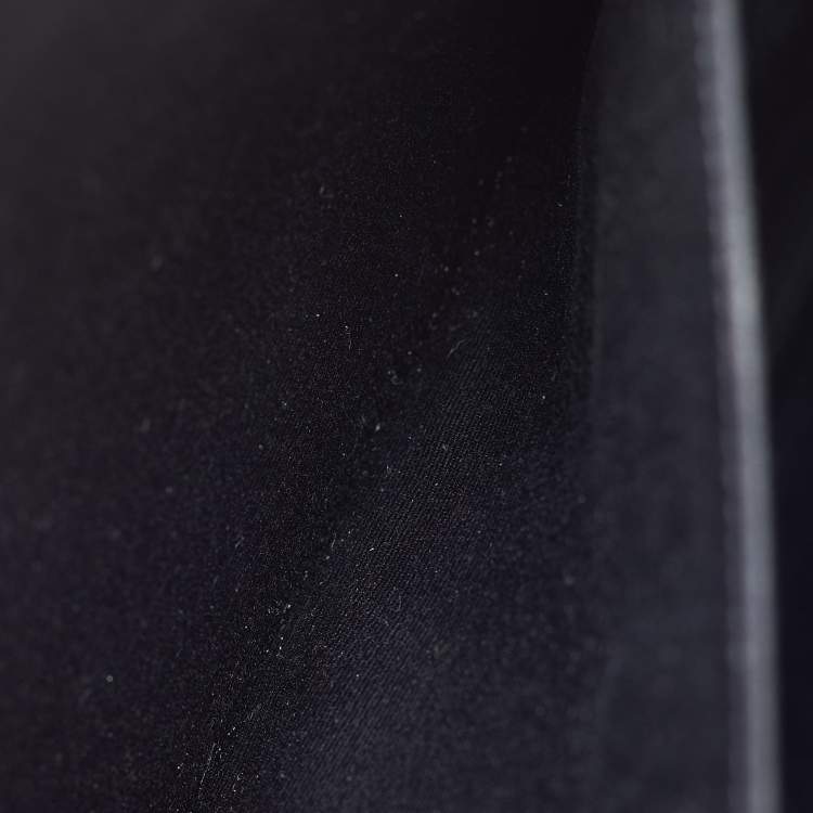 Pre Owned Saint Laurent Black Leather Sweet Dreams Top Zip Pouch