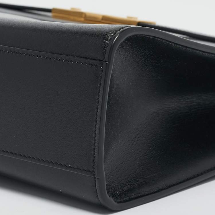 Pre Owned Saint Laurent Black Leather Medium Manhattan Flap Shoulder Bag