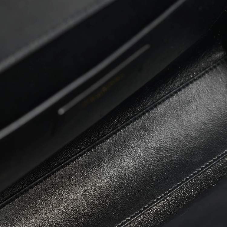 Pre Owned Saint Laurent Black Leather Medium Manhattan Flap Shoulder Bag